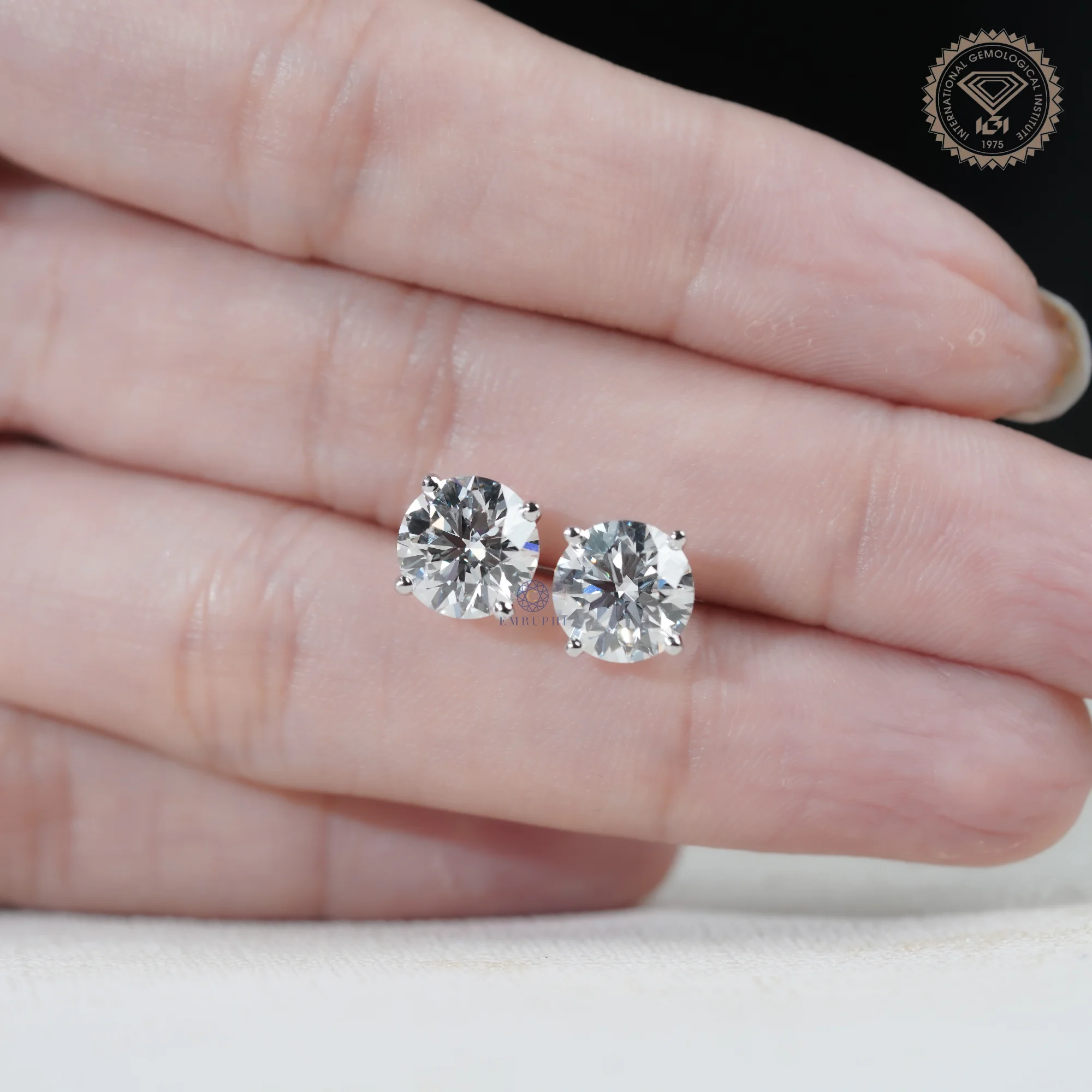 4ctw Lab Grown Round Diamond Stud Earrings, 14K Gold 4-Prong, IGI Certified — view 9