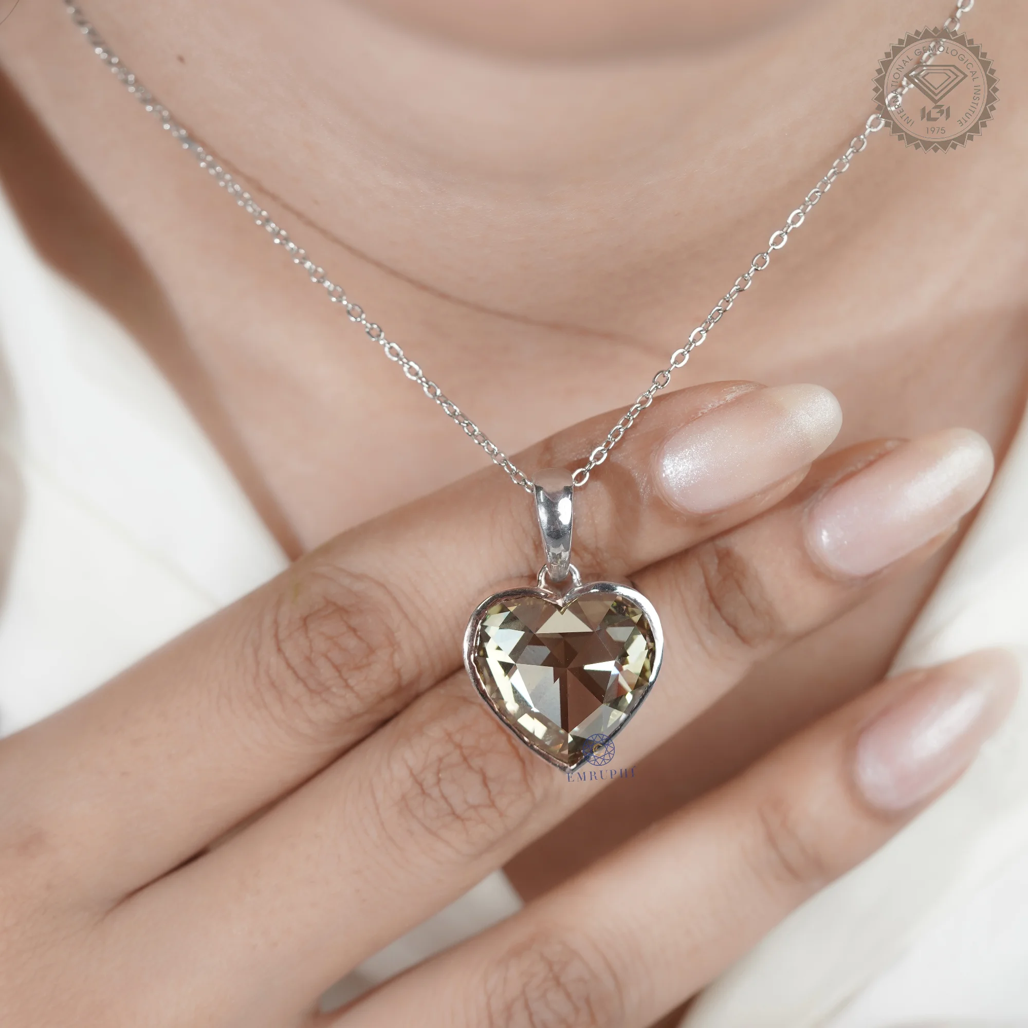 17 CT Heart Rose Cut Lab Grown Diamond Pendant, Vivid Green Color Diamond, Heart Bezel Necklace For Women — view 9