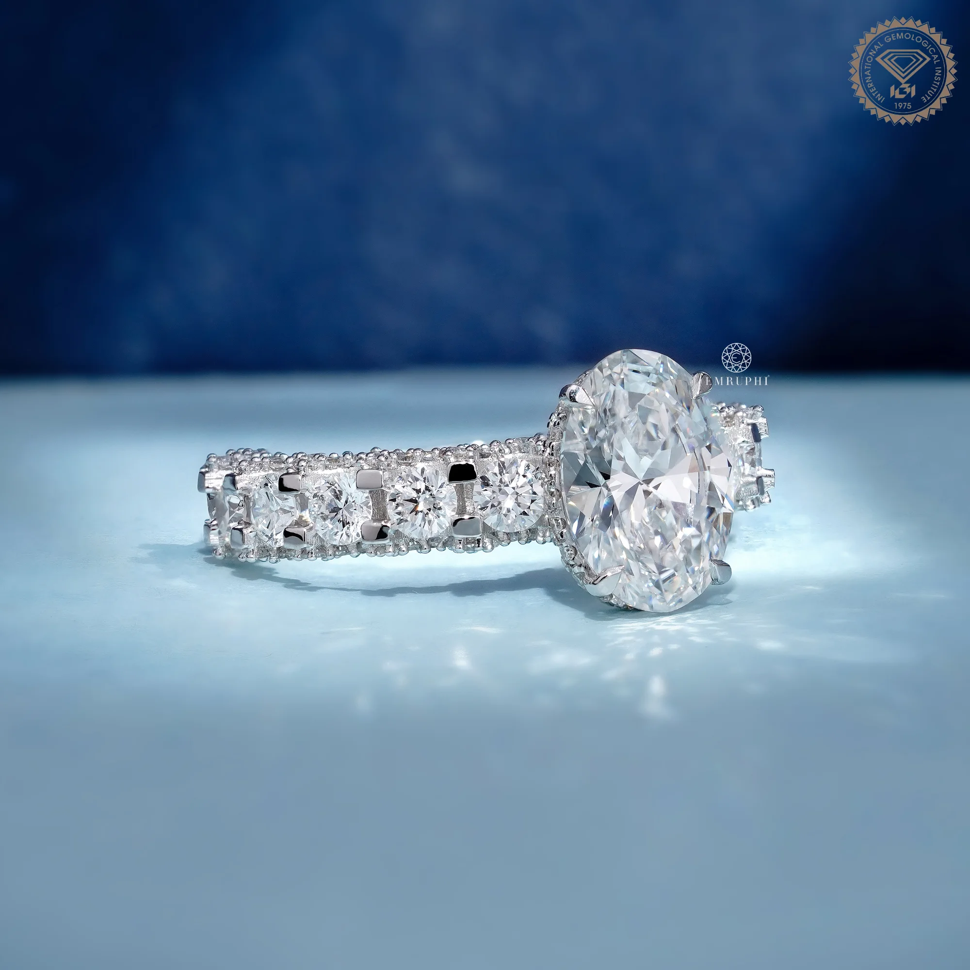 2 CT Oval Cut Lab Grown Diamond Engagement Ring, Graduated Oval Diamond Band — view 3