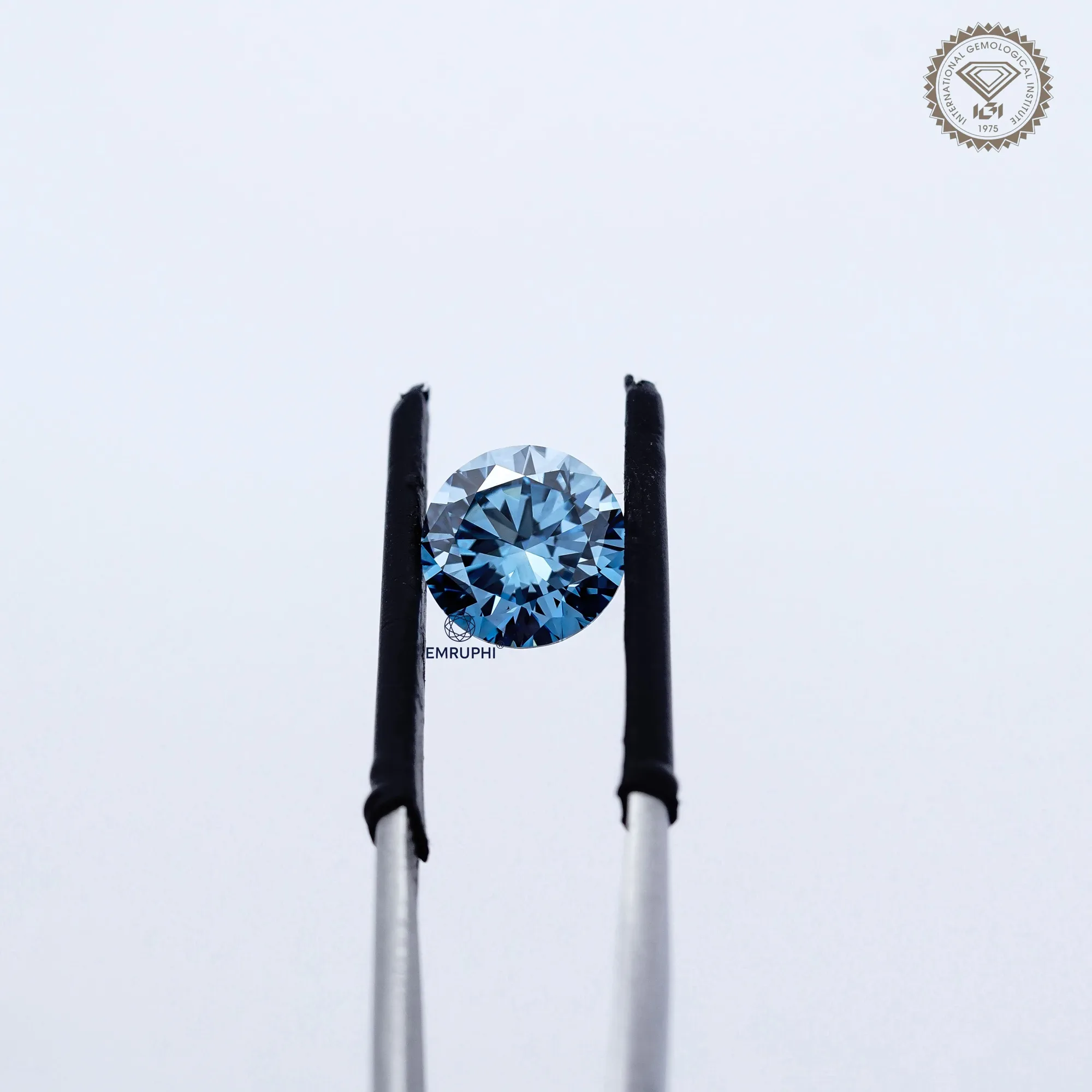 2 Carat Round Cut Lab Diamond, Vivid Blue Loose Diamond, IGI Certified — view 3