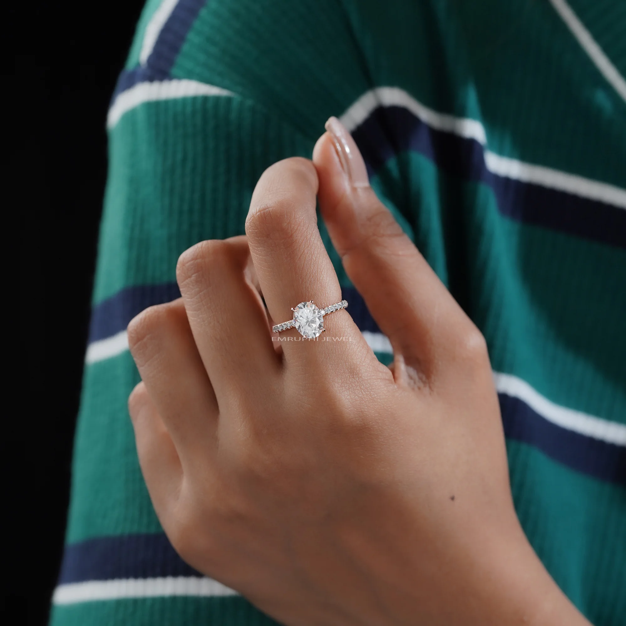 14K Solid Gold Engagement Ring With Pave, 1.5 CT Oval Lab Grown Diamond Ring — view 12