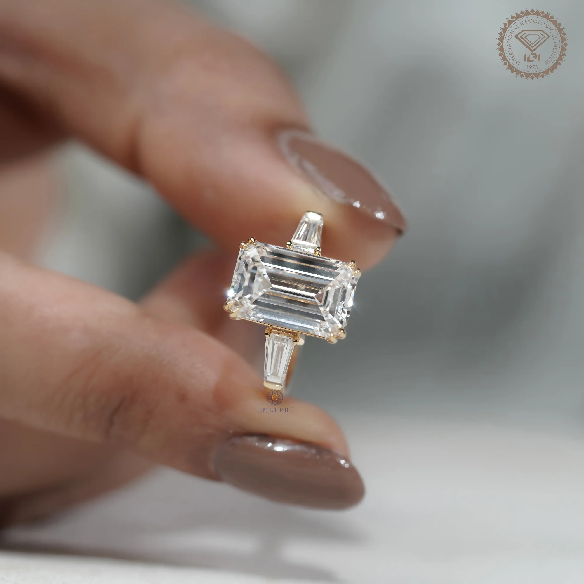 5 CT Emerald Lab Diamond Engagement Ring in 14k Gold, Three Stone Emerald Ring with Trapezoid Side Diamonds — view 9