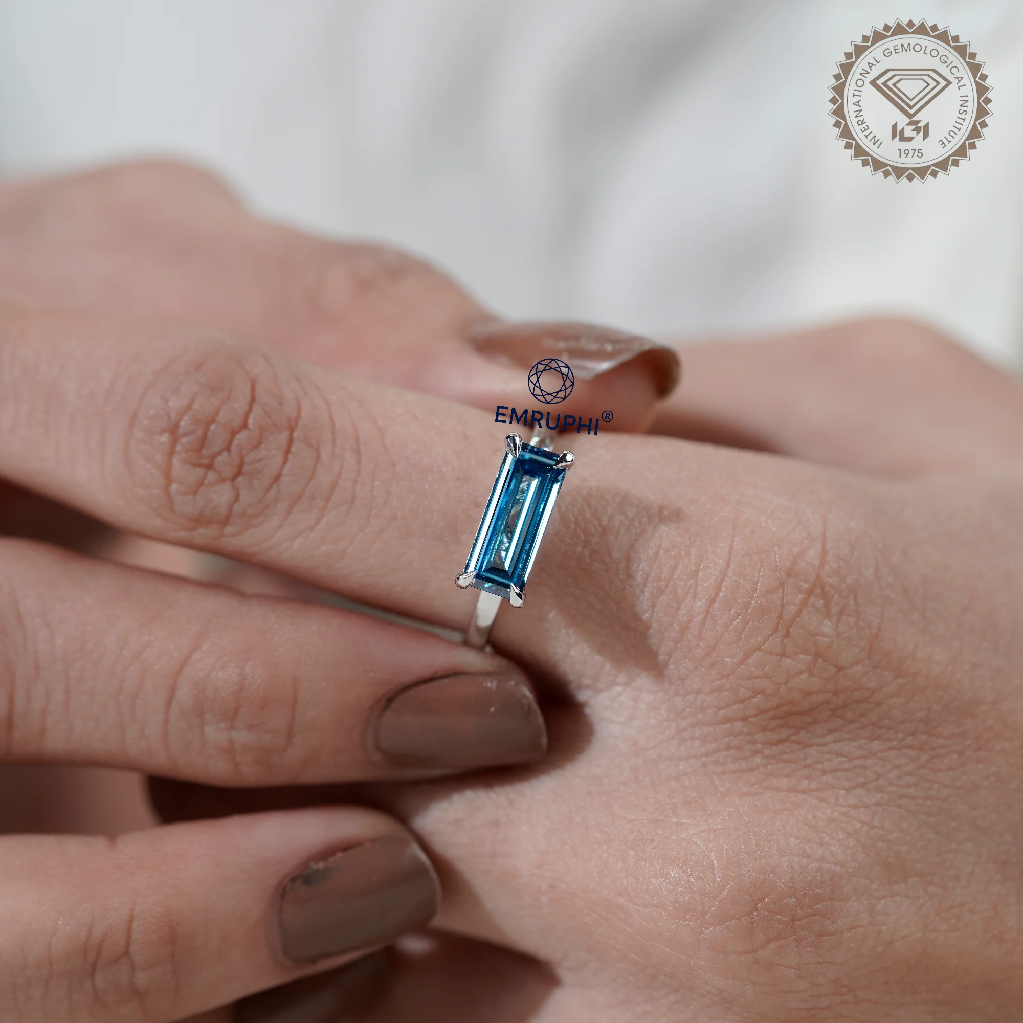 Baguette Diamond Solitaire Ring, Vivid Blue Lab Diamond Baguette — view 12