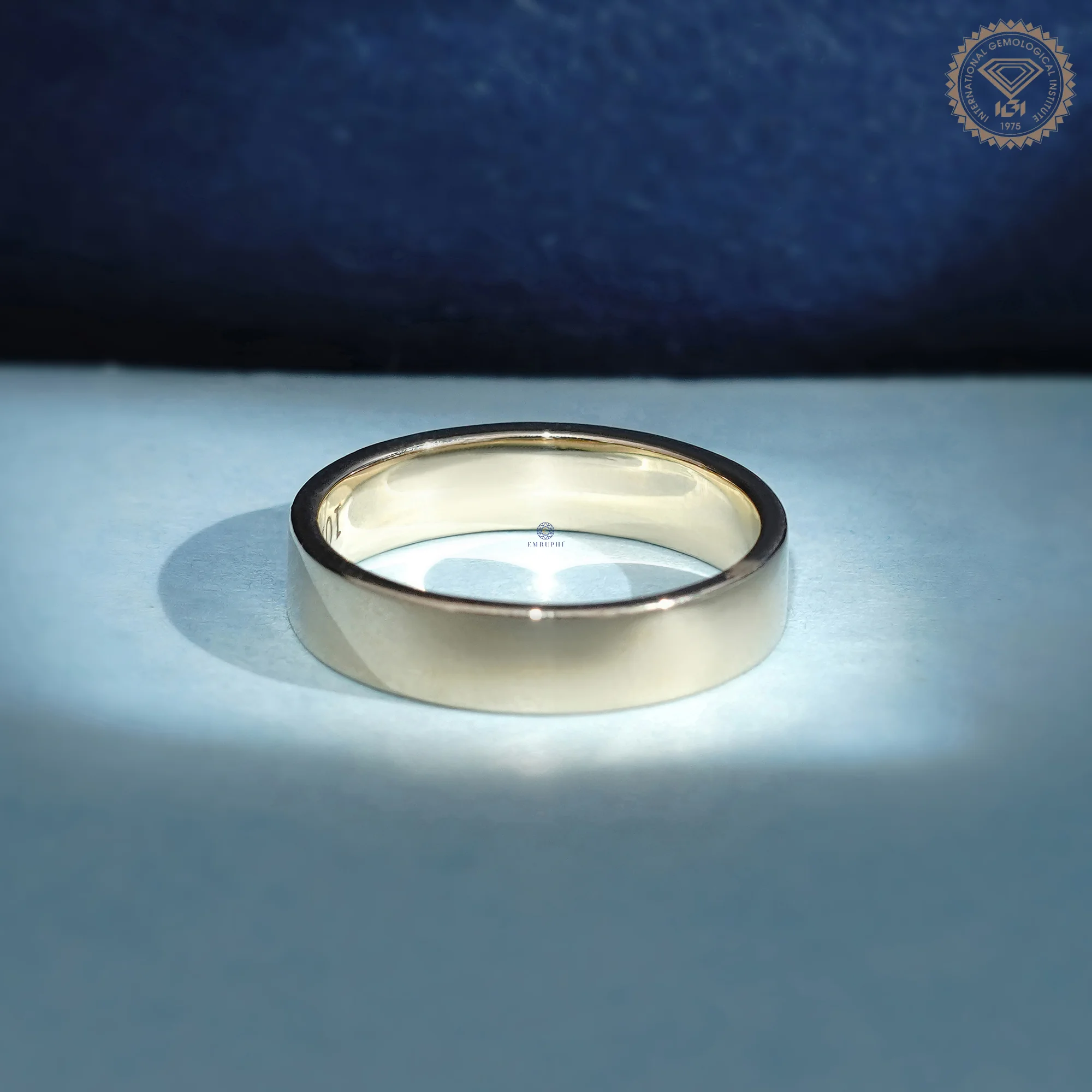 5mm Plain Gold Wedding Band, Classic Solid Gold Wedding Ring, Minimalist Men's & Women's Band — view 5