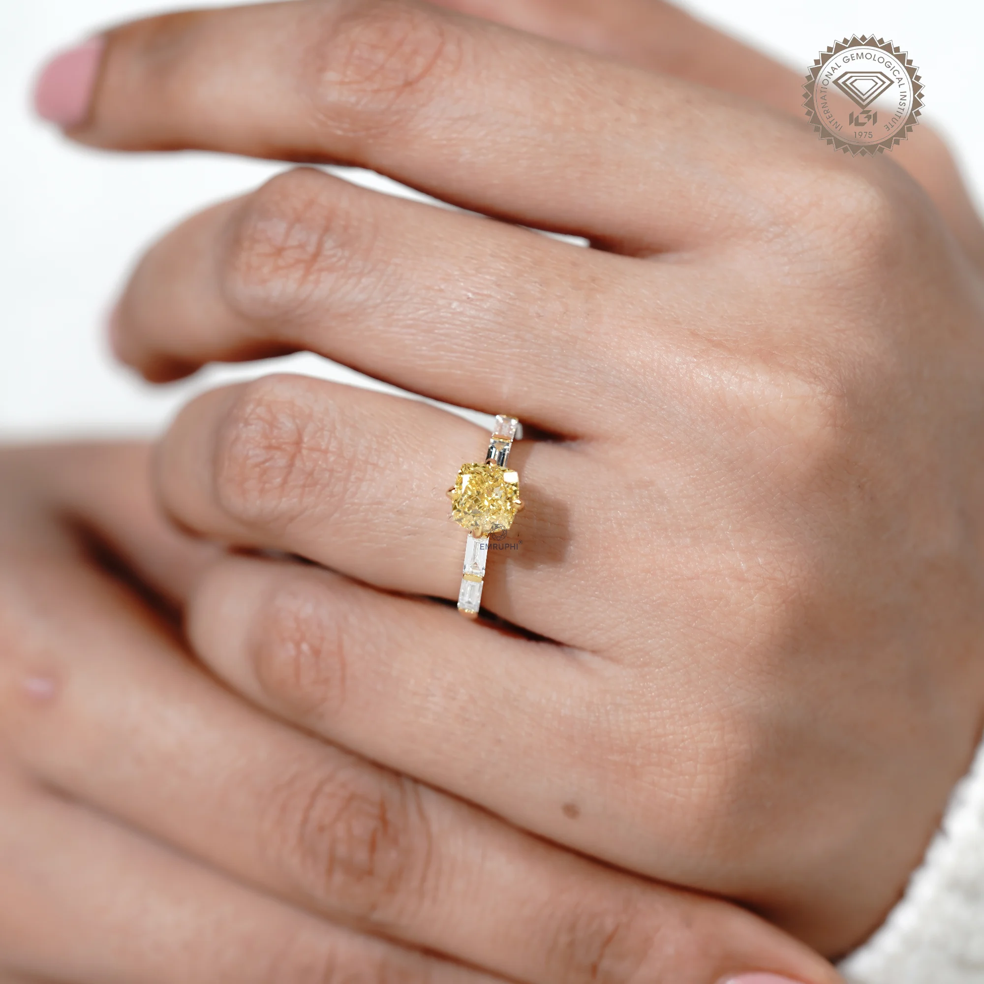 1.5 CT Vivid Yellow Cushion Cut Lab Diamond Ring, 18k Gold Baguette Side Stones — view 8