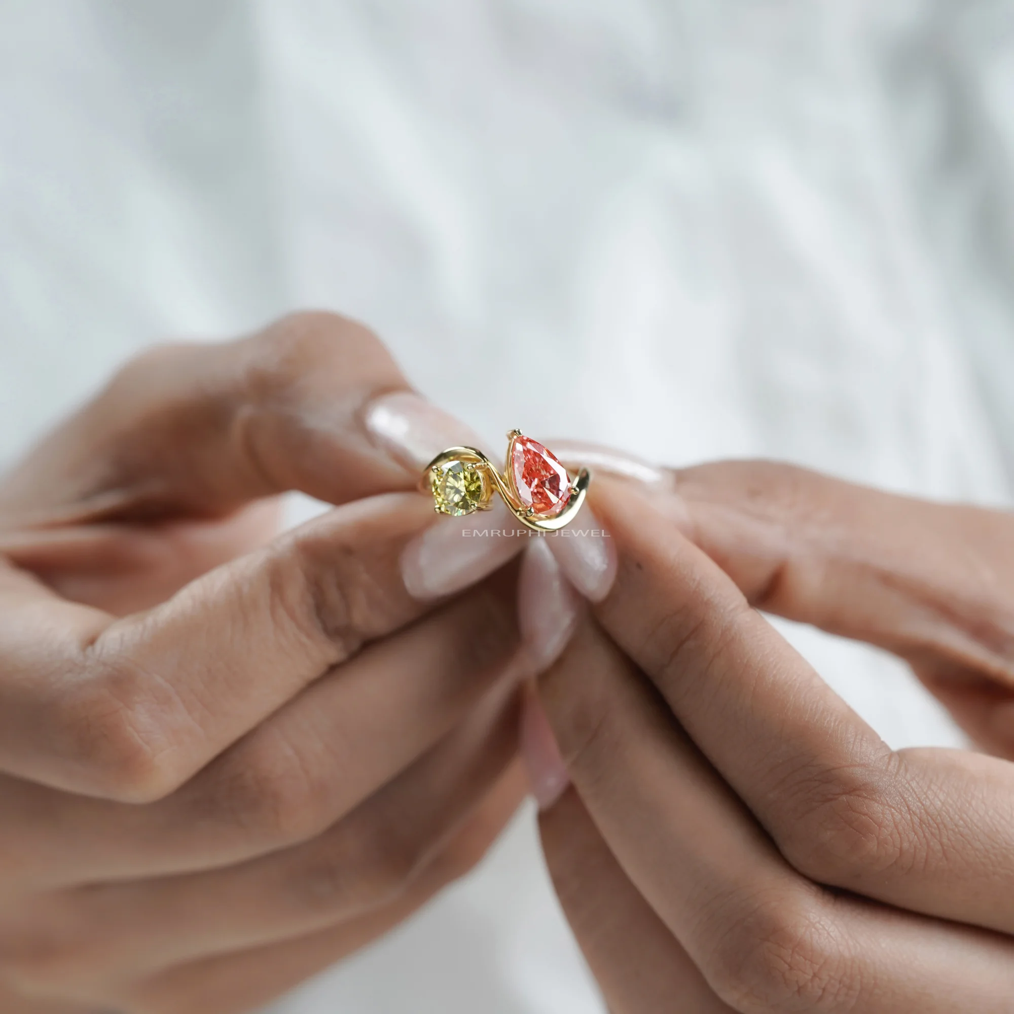 14K Gold Toi et Moi Ring, Yellow & Pink Lab Grown Diamonds — view 5