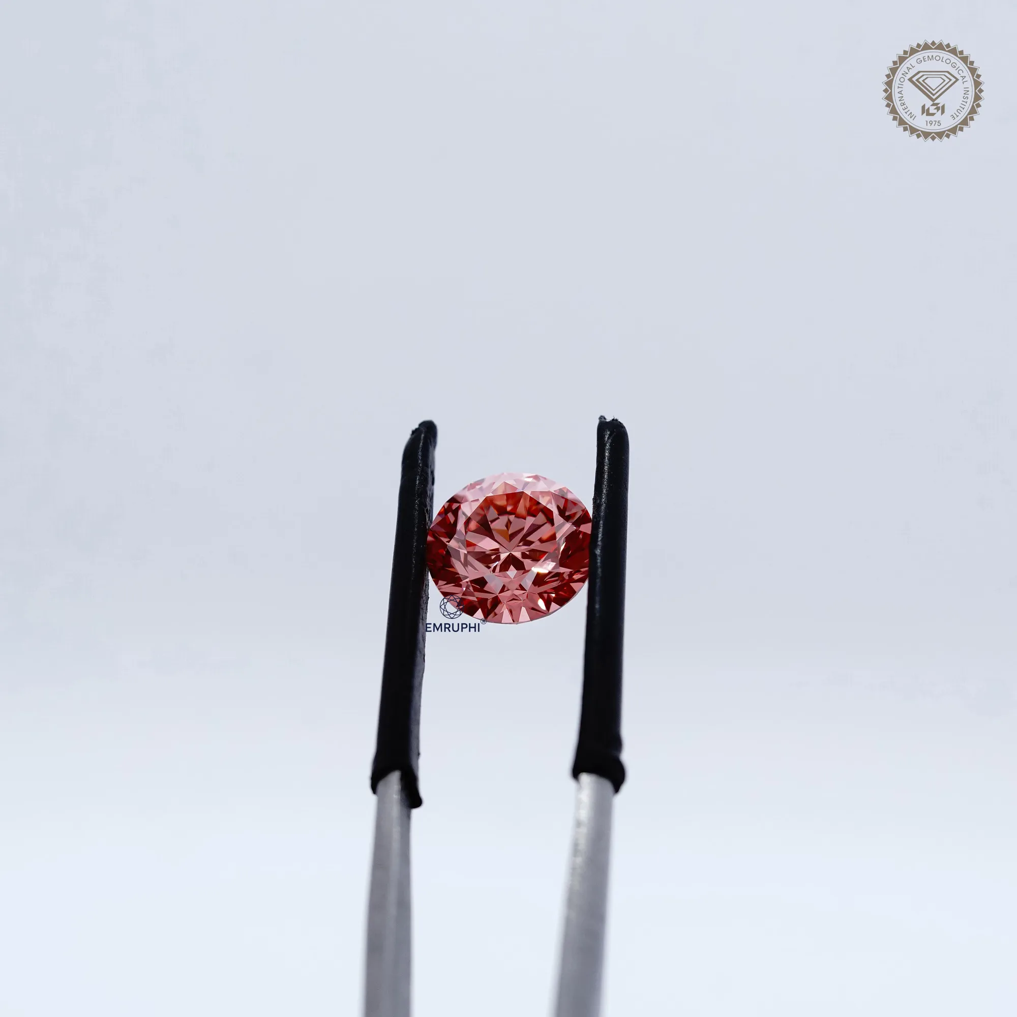 2 CT Vivid Pink Round Lab Grown Diamond, Loose CVD Diamond — view 5