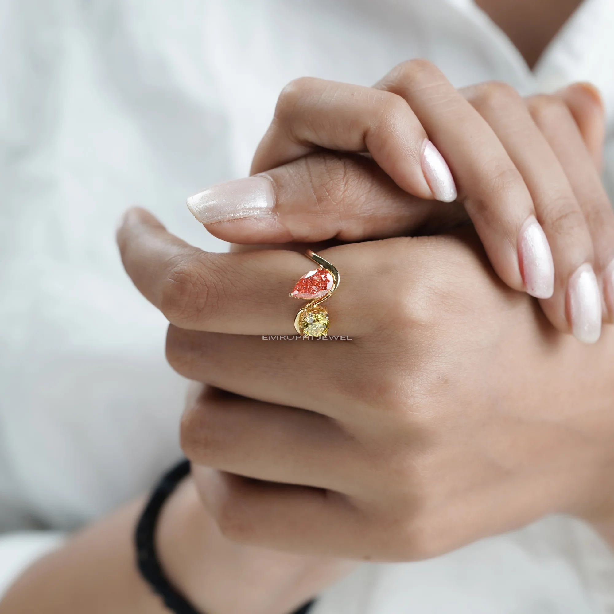 14K Gold Toi et Moi Ring, Yellow & Pink Lab Grown Diamonds — view 10