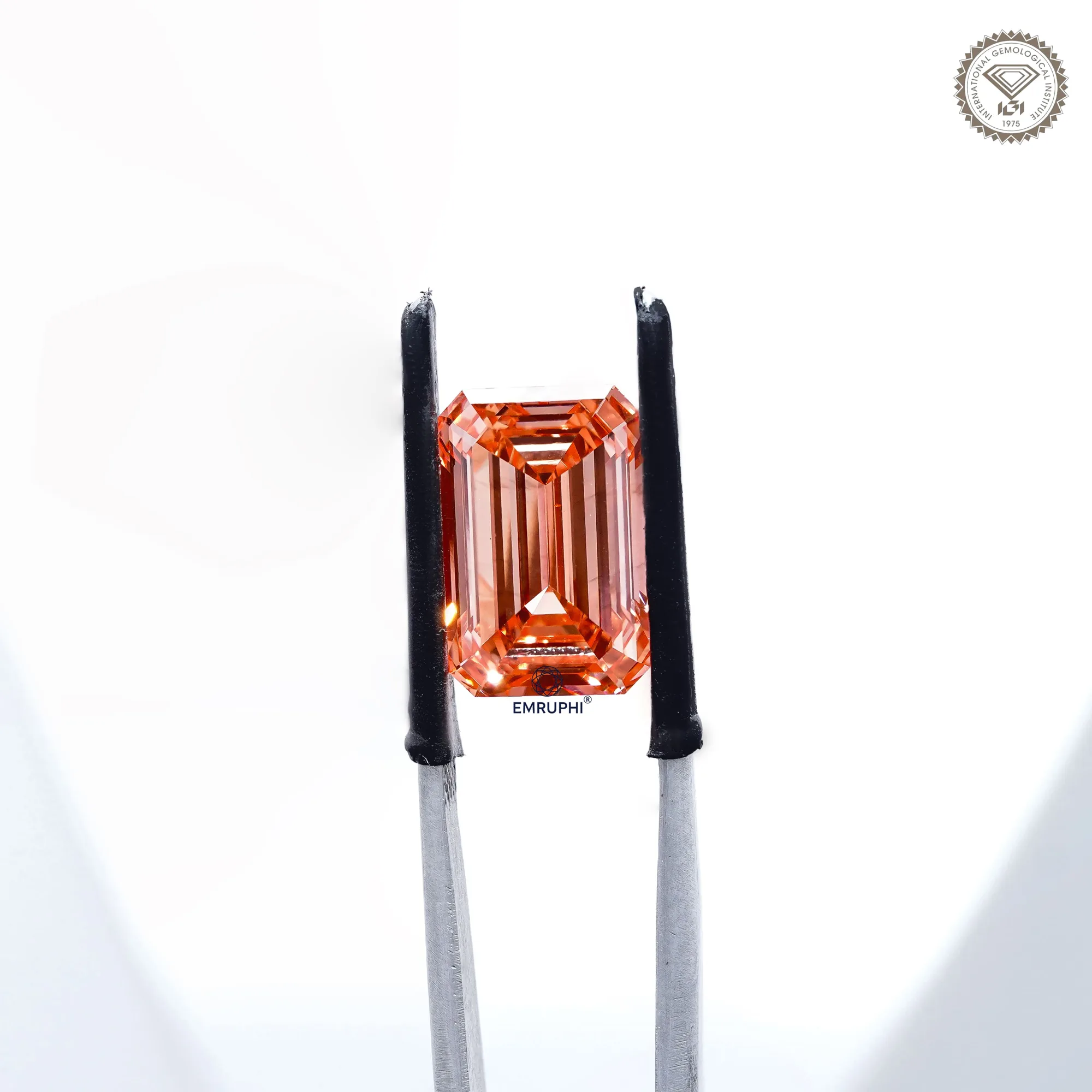 7.25 CT Emerald Cut Vivid Pink Lab Grown Diamond, Loose Fancy Diamond — view 2
