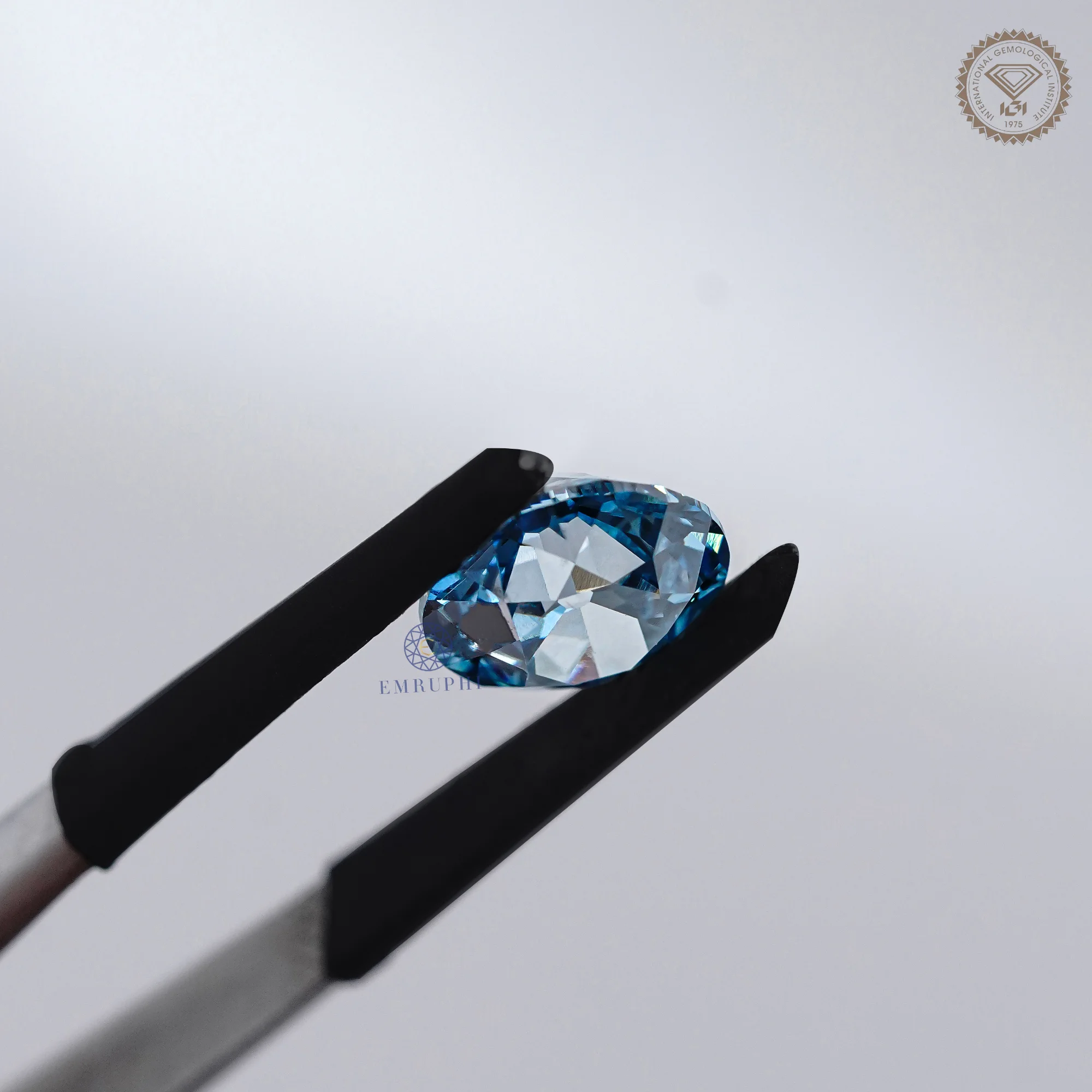 3.05 CT Round Cut Vivid Blue Old Mine Diamond, Loose Blue Diamond — view 8