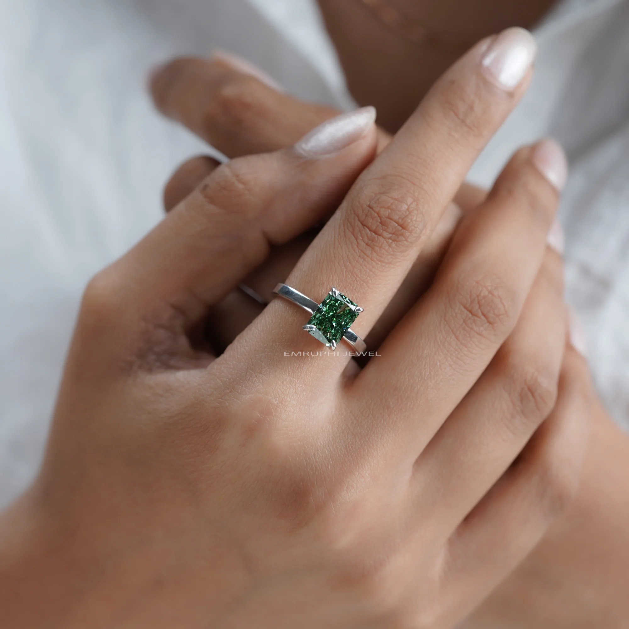 3 CT Green Radiant Cut Lab Diamond Solitaire Ring, VVS Clarity — view 7