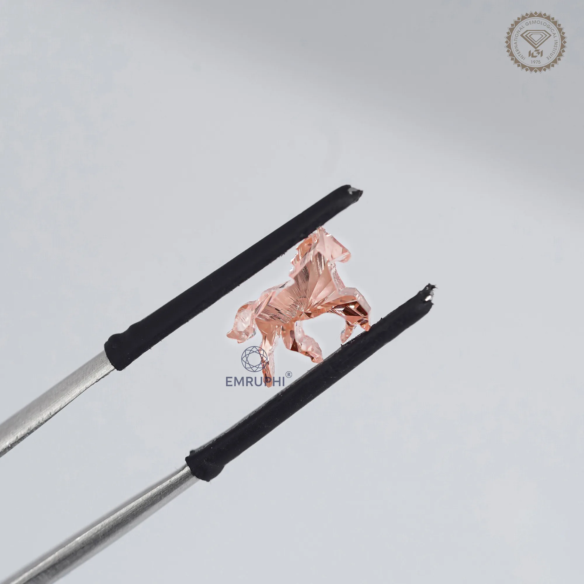 2.41 CT Vivid Pink Horse Cut Lab-Grown Diamond, Fancy Shape Loose Diamond — view 4