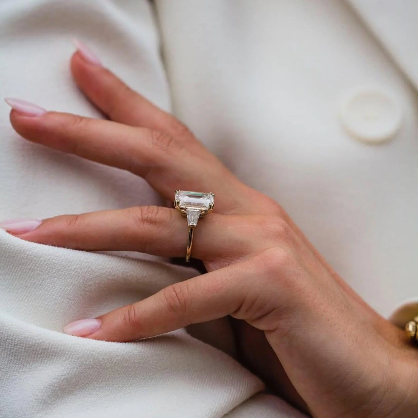 5 Carat Emerald Cut Lab Grown Diamond Engagement Ring | Trapezoid Side Stones — view 4