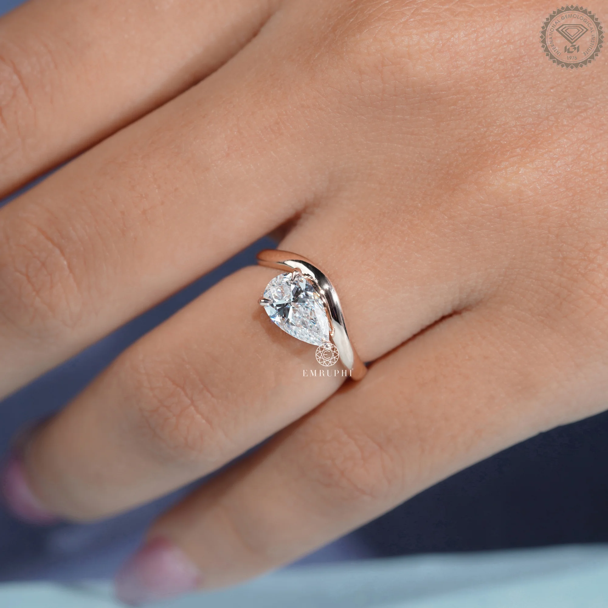 1 CT Pear Cut Lab Grown Diamond Engagement Ring, Curved Solitaire Ring — view 8