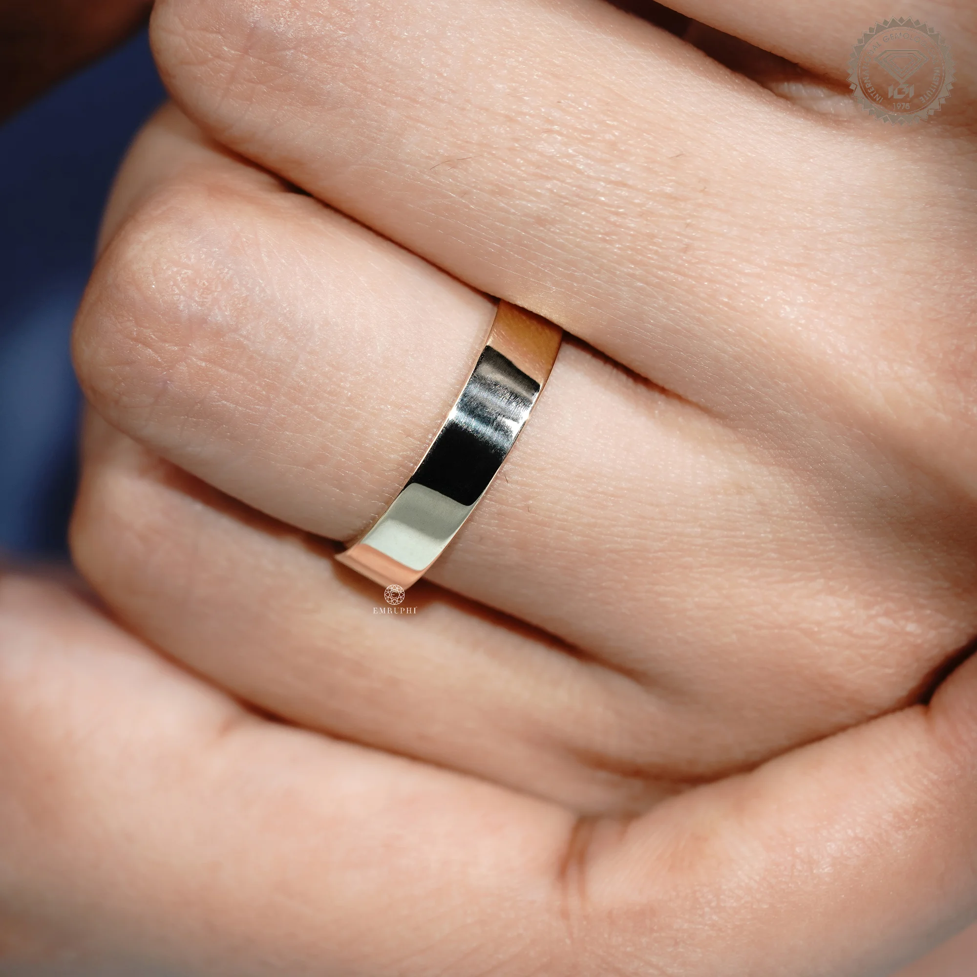 5mm Plain Gold Wedding Band, Classic Solid Gold Wedding Ring, Minimalist Men's & Women's Band — view 11