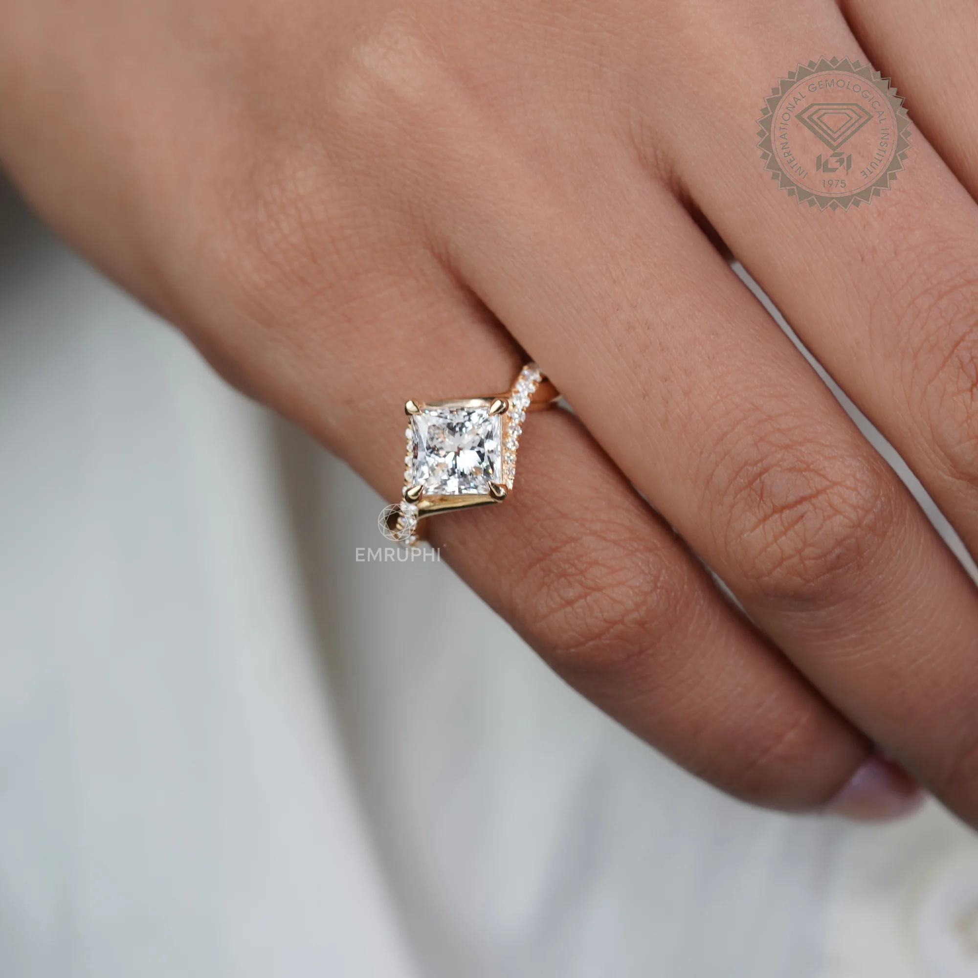 2 CT Princess Cut Lab Diamond Engagement Ring, 14K Gold Solitaire Bridal Ring — view 10