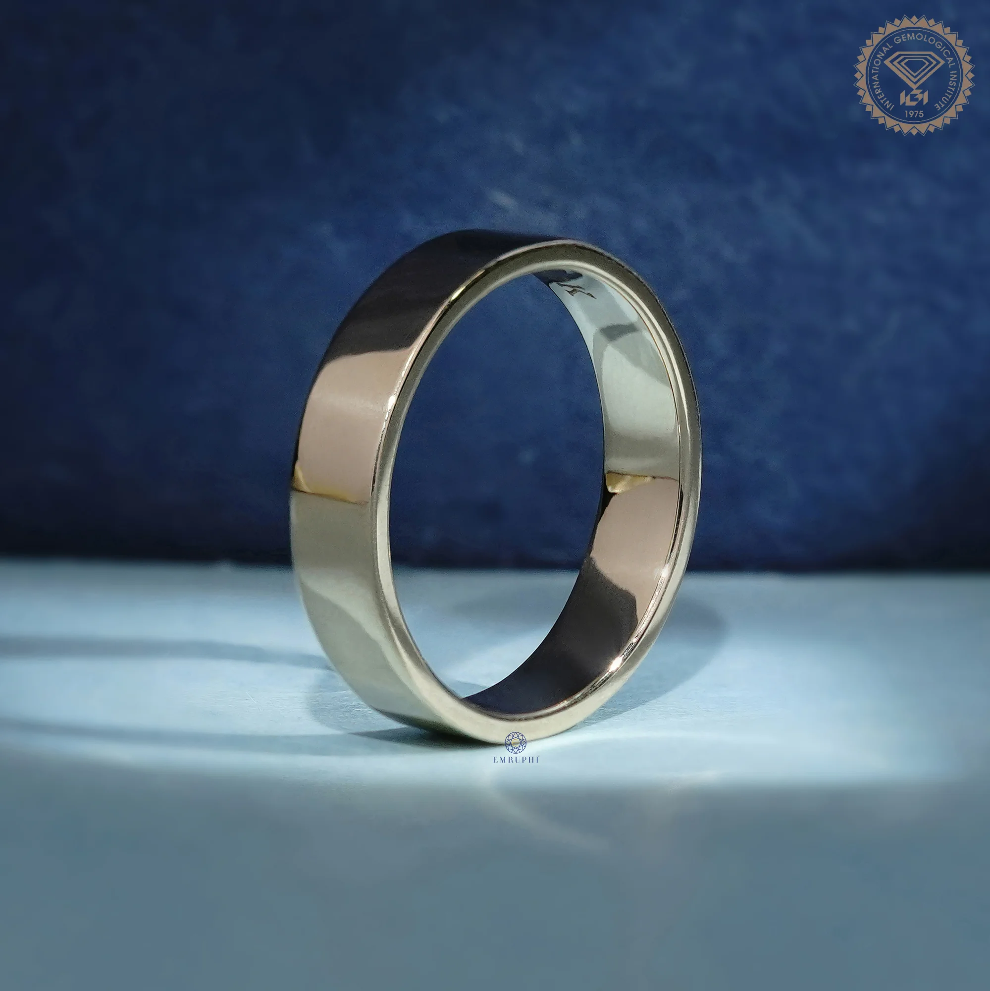 5mm Plain Gold Wedding Band, Classic Solid Gold Wedding Ring, Minimalist Men's & Women's Band — view 2