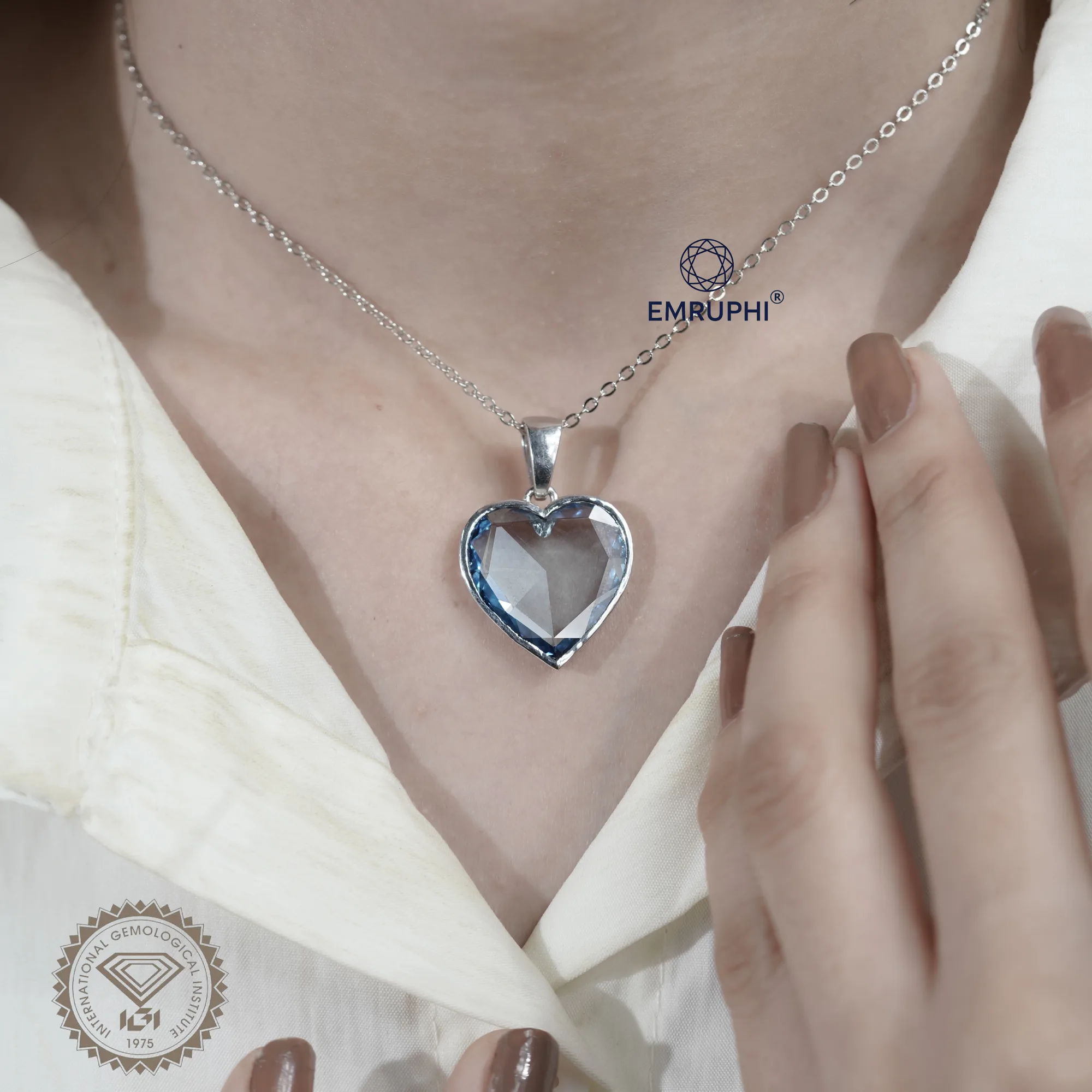 7 CT Vivid Blue Heart Diamond Pendant Necklace in 14K Gold — view 4