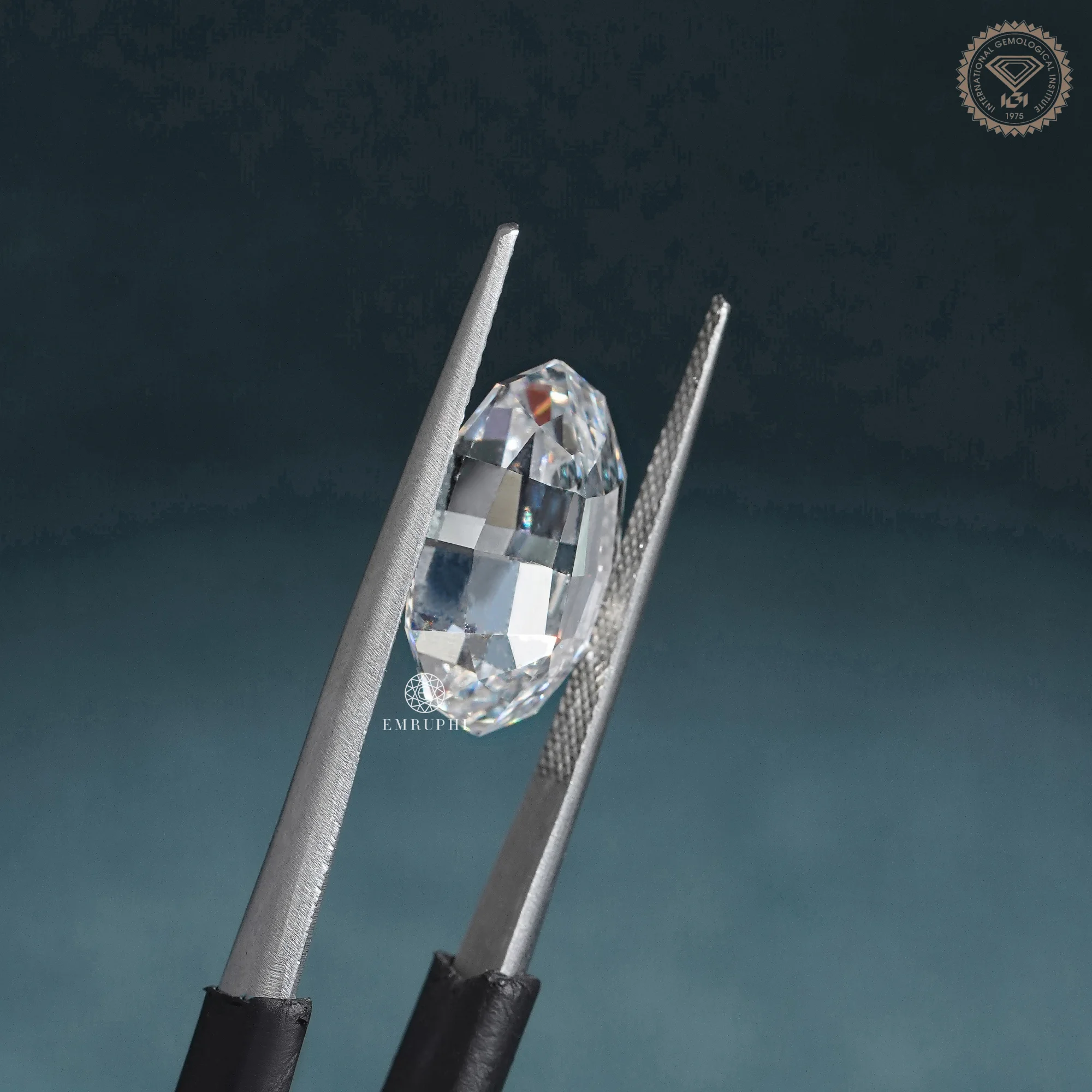 7 Carat Oval Step Cut Loose Diamond, IGI Certified — view 8