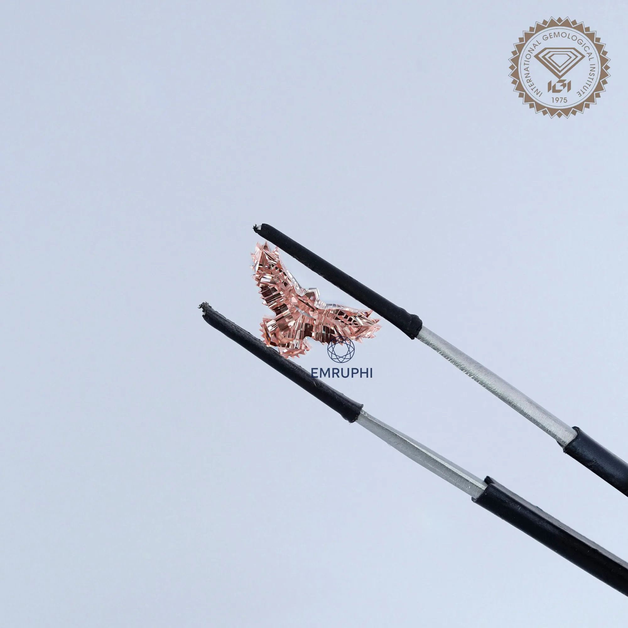 5 CT Vivid Pink Eagle Cut Lab Grown Diamond, IGI Certified — view 3