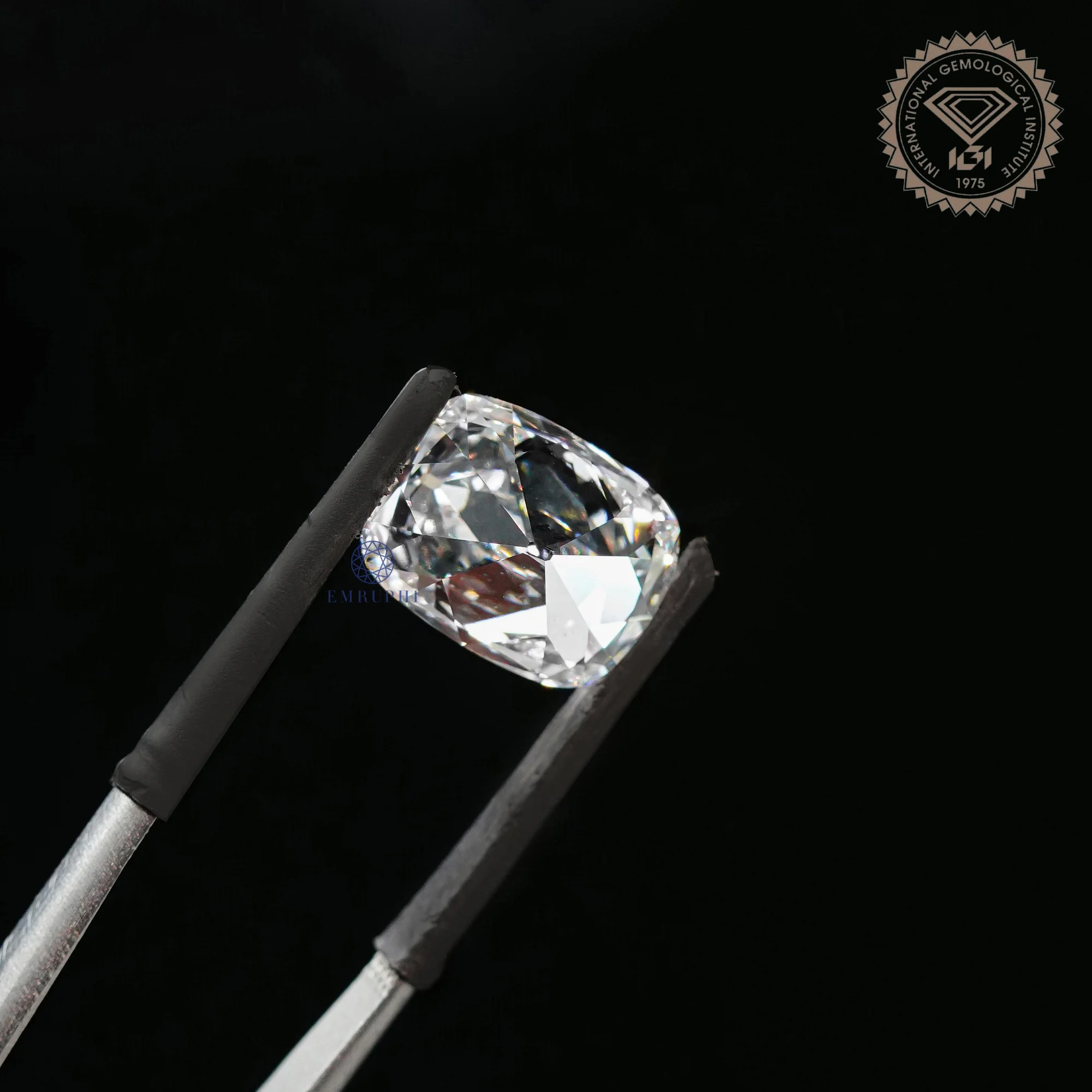 5 CT Cushion Old Mine Cur Lab Created Diamond, Certified Loose Diamond, Old Mine Loose Diamond — view 5