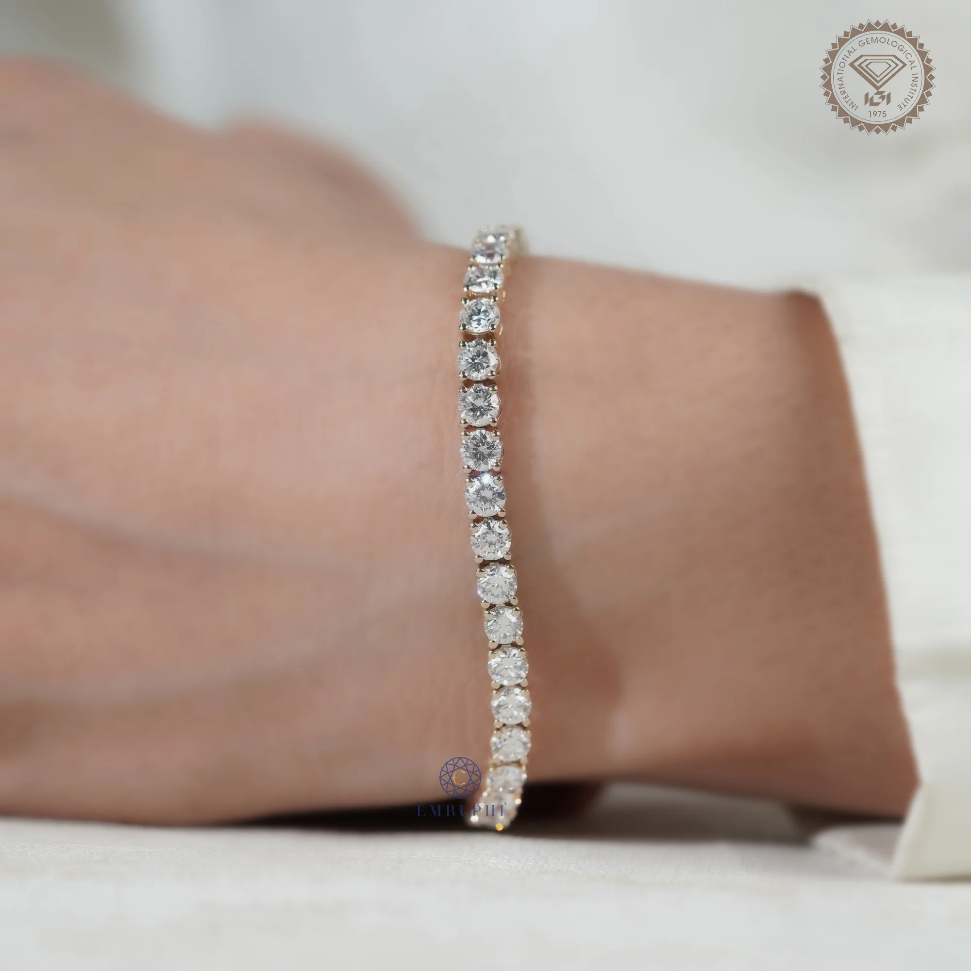 14K Solid Gold Lab Grown Diamond Tennis Bracelet, Round Brilliant DEF VS Clarity — view 10
