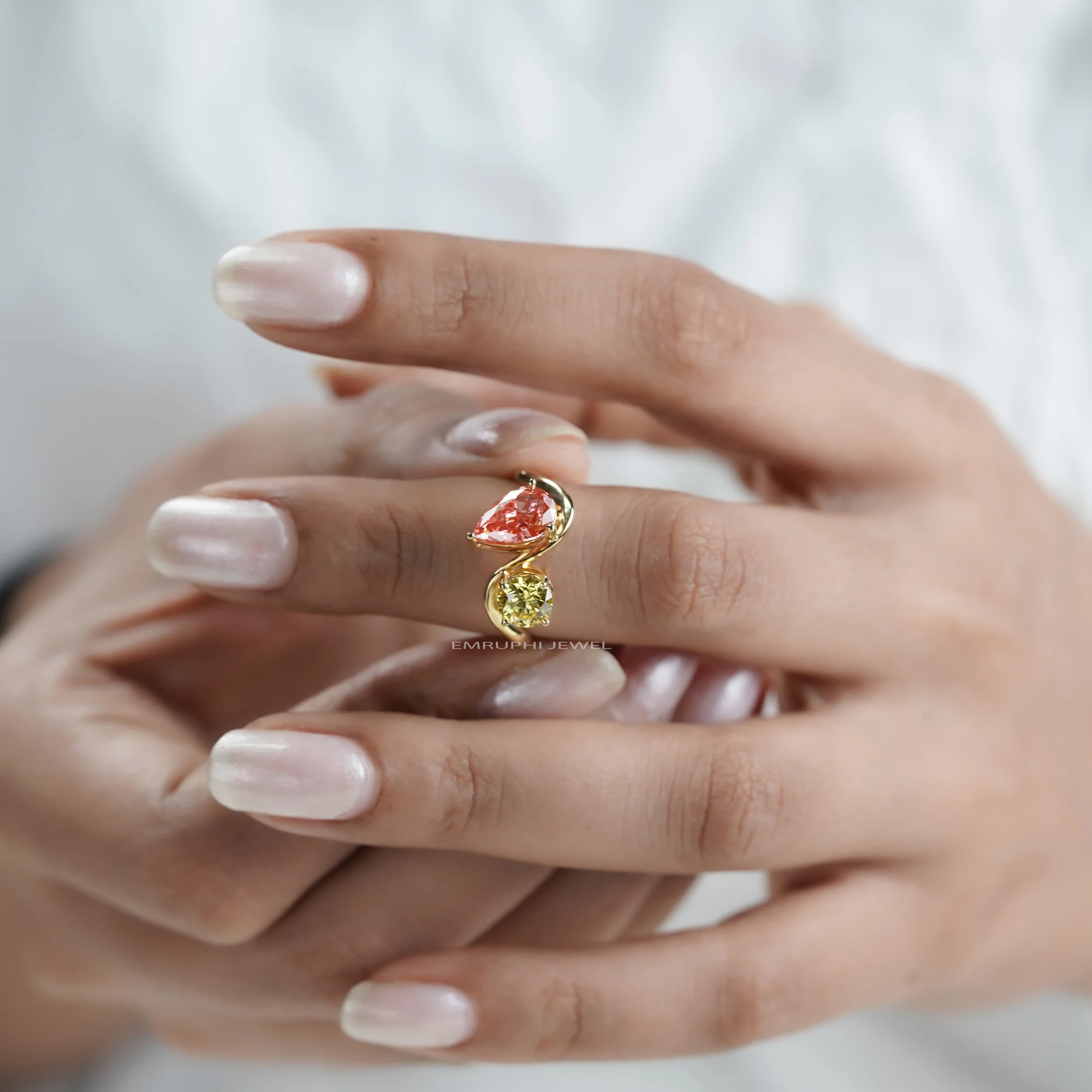 14K Gold Toi et Moi Ring, Yellow & Pink Lab Grown Diamonds — view 12